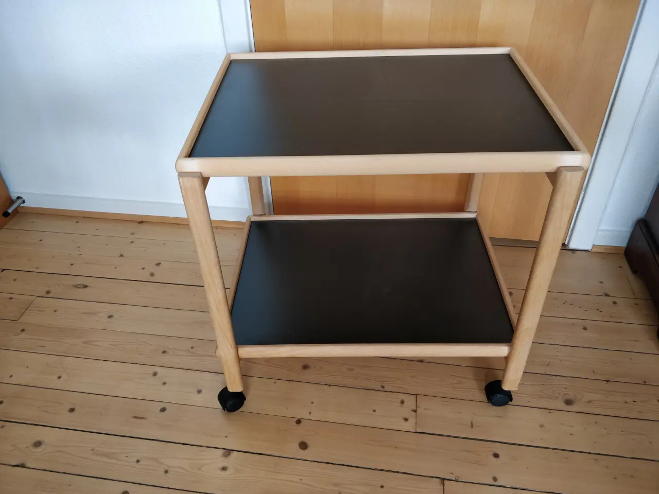 Billede 3 - Bakkebord
