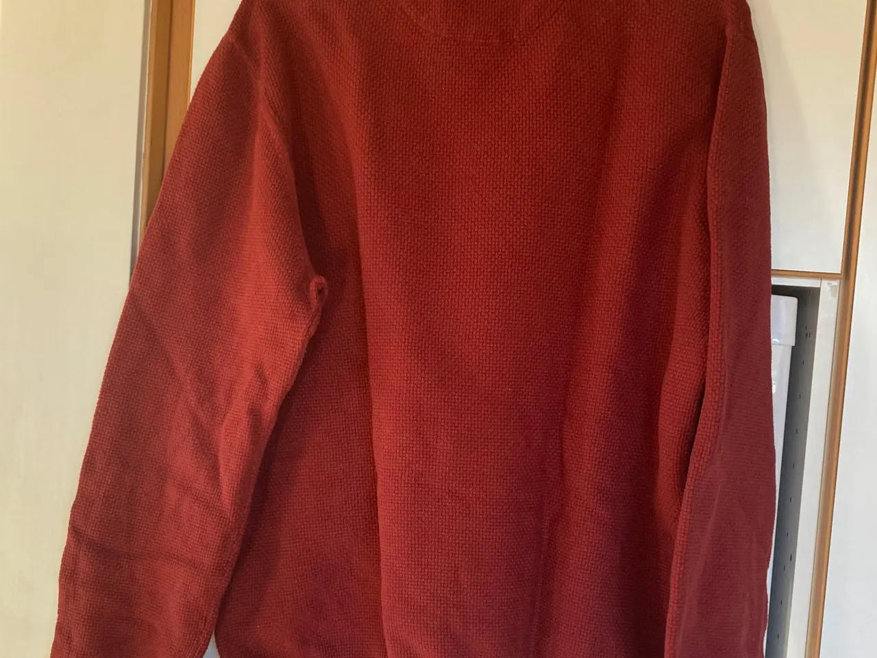 Billede 3 - Rød herresweater str XL fra Red|Green