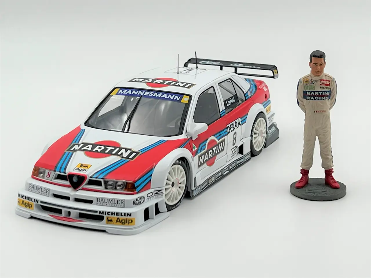 Billede 1 - 1995 Alfa Romeo 155 V6 Ti DTM #8 med figur 1:18