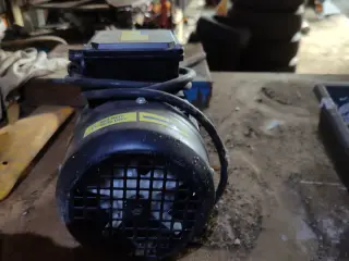 Elmotor Busck ms71a-4 B34 Ny
