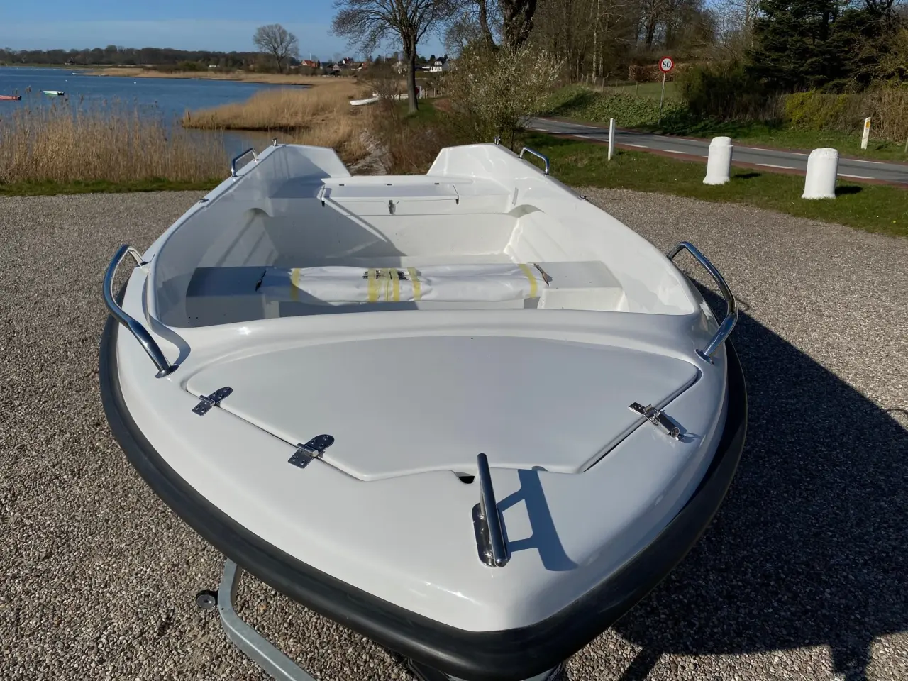 Billede 3 - Fjordjollen 470 Fisk