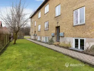 Kontor/Lager perfekt til håndværksfirmaet