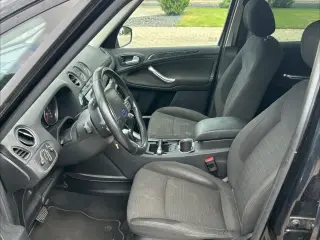 Rigtig flot ford Galaxy nysynet