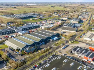 Lagerhal på 1 100 m² til leje i Odense