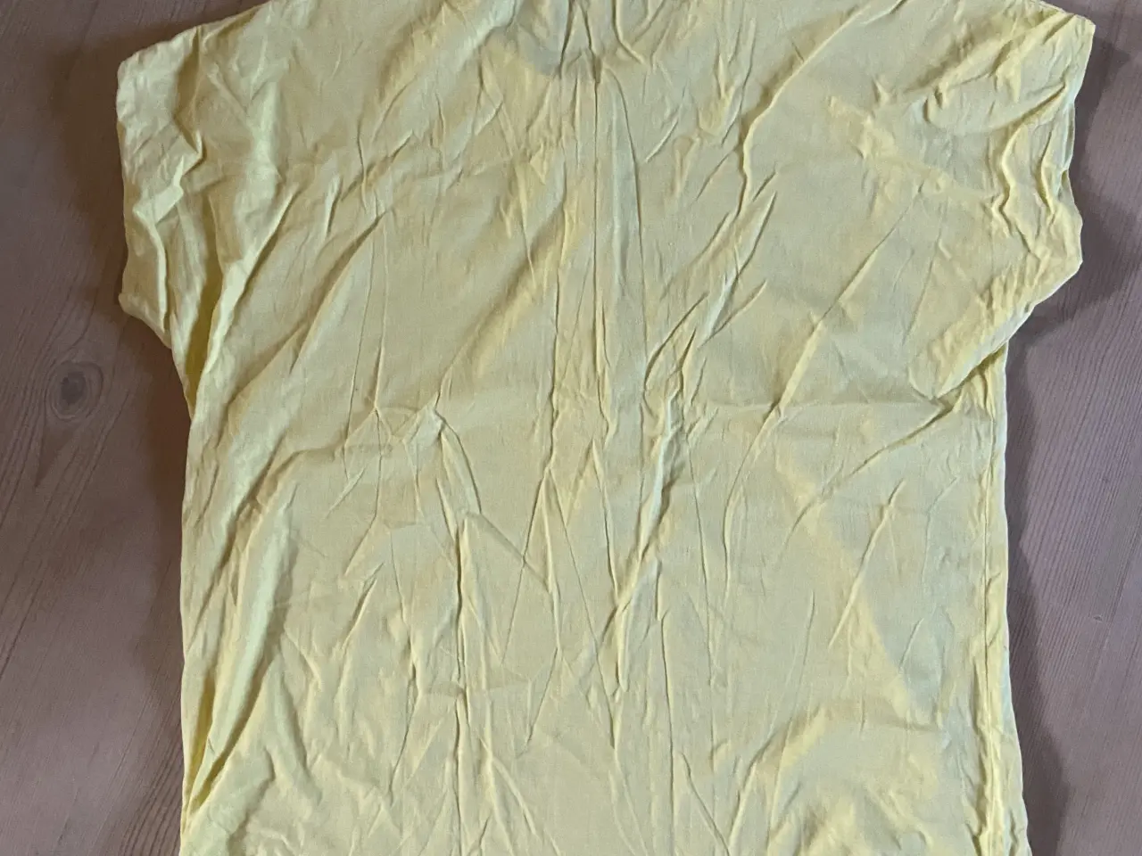 Billede 2 - Bluse kortærmet