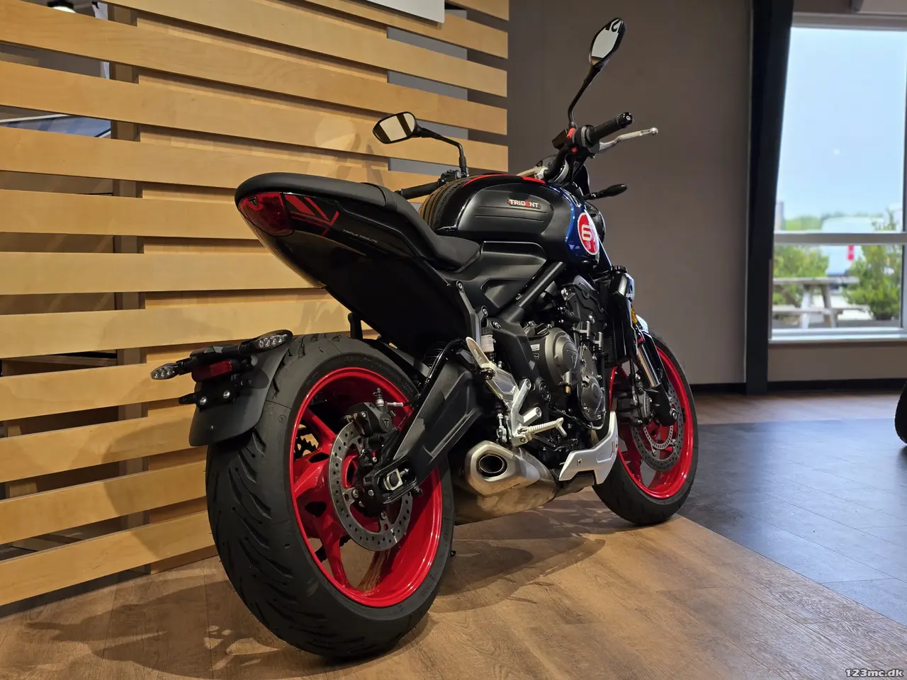 Billede 3 - Triumph Trident TRIPLE TRIBUTE EDITION