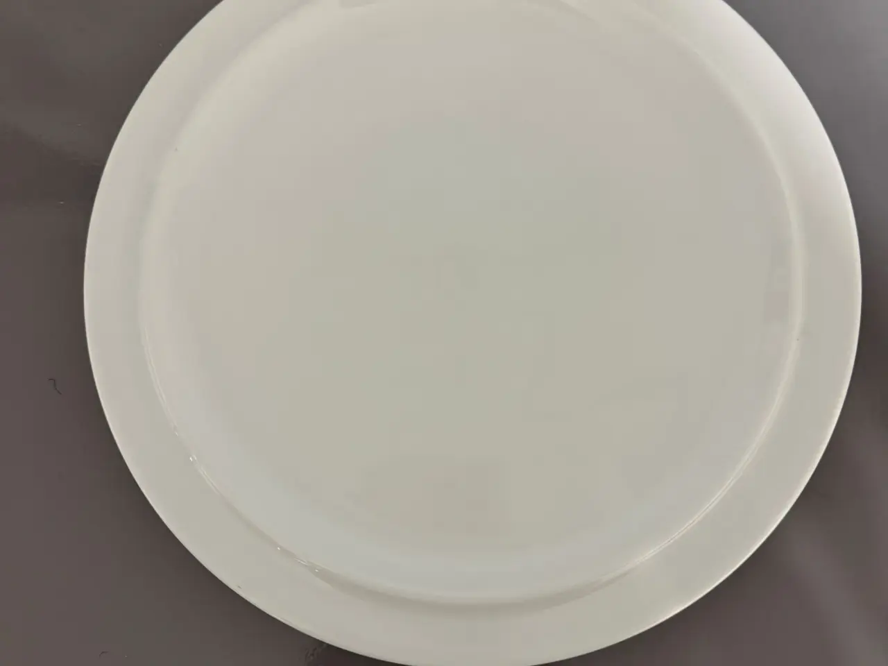 Billede 1 - Bing & Grøndahl tallerken hvid porcelæn