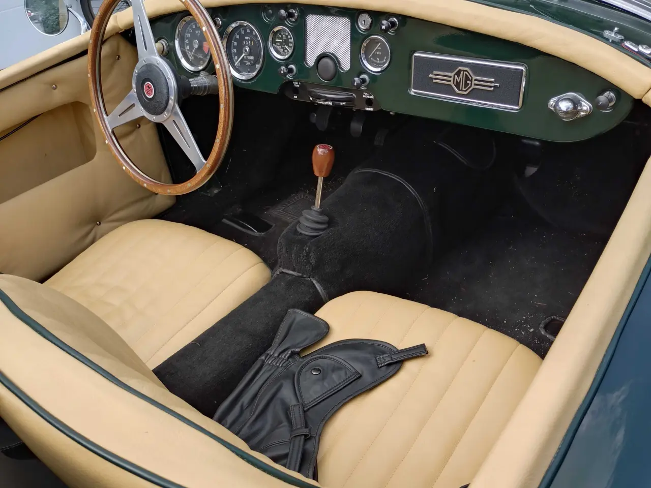 Billede 2 - MGA 1500 fra 1958