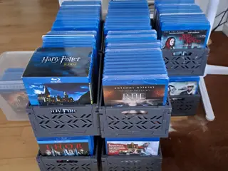 Blu ray 168 stk. + DVD ca. 110 stk.