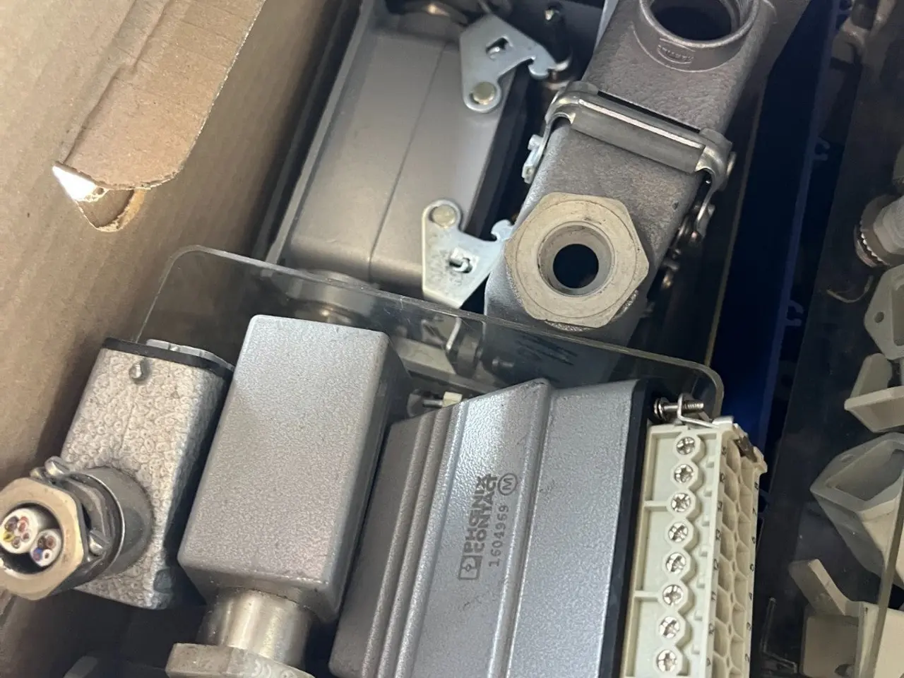 Billede 12 - Harting Heavy Duty stik Housings & Inserts blandet