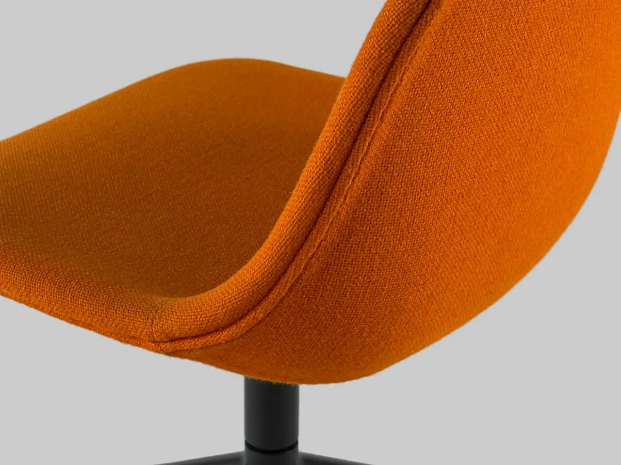 Billede 5 - Muuto Fiber Side Stol – Orange/Antracitgrå Stel