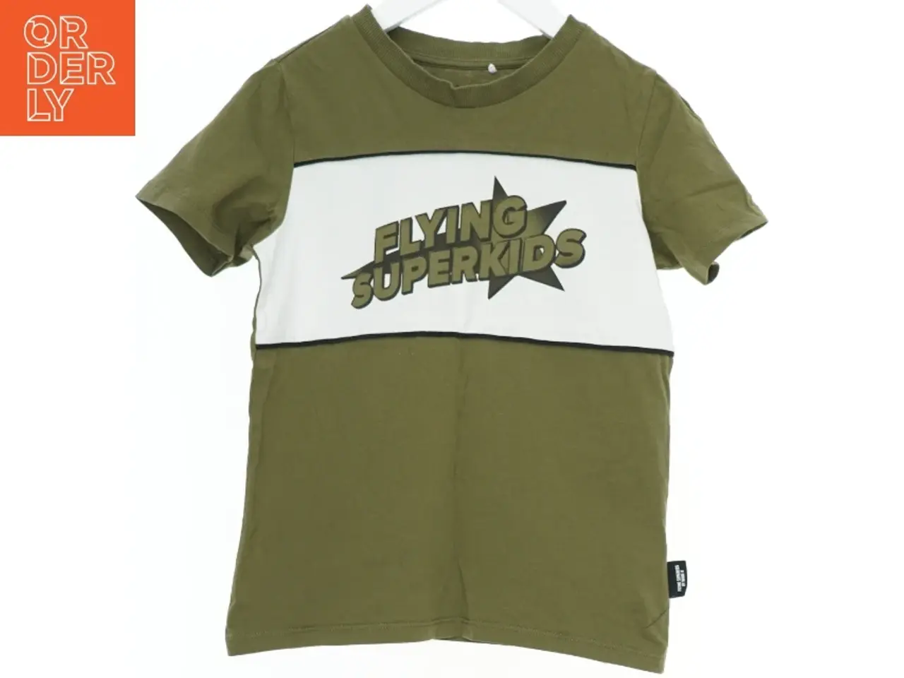 Billede 1 - Børne T-shirt med print fra Name It (str. 122)