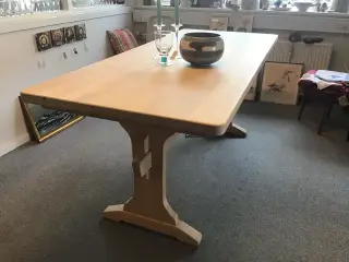 Spisebord.
