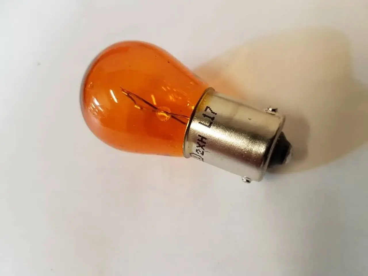 Billede 1 - Pære 12v 21w Gul til blinklys v/klar glas
