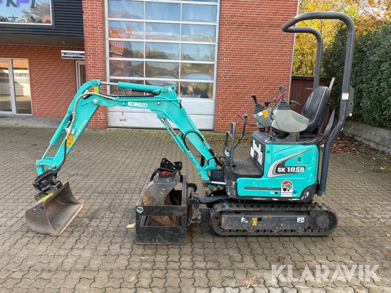 Billede 5 - Minigraver m/redskabspakke Kobelco SK10SR-2E