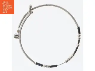 Metal og læder armbånd (str. Ø 7 cm)