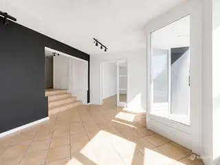 Spændende bolig- og erhvervsejendom med central beliggenhed i Bindslev