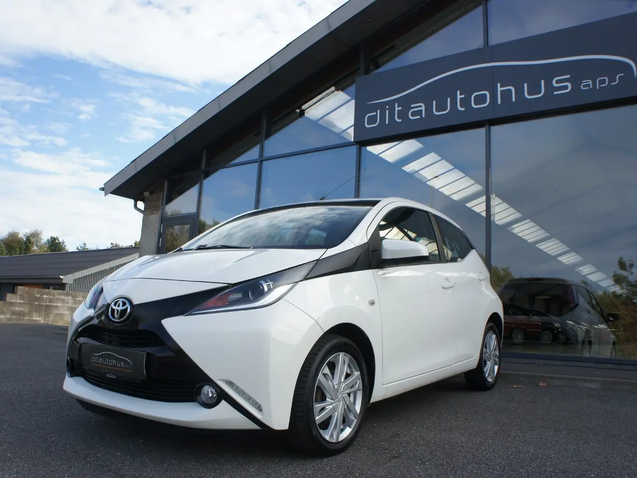 Billede 2 - Toyota Aygo 1,0 VVT-i x-play