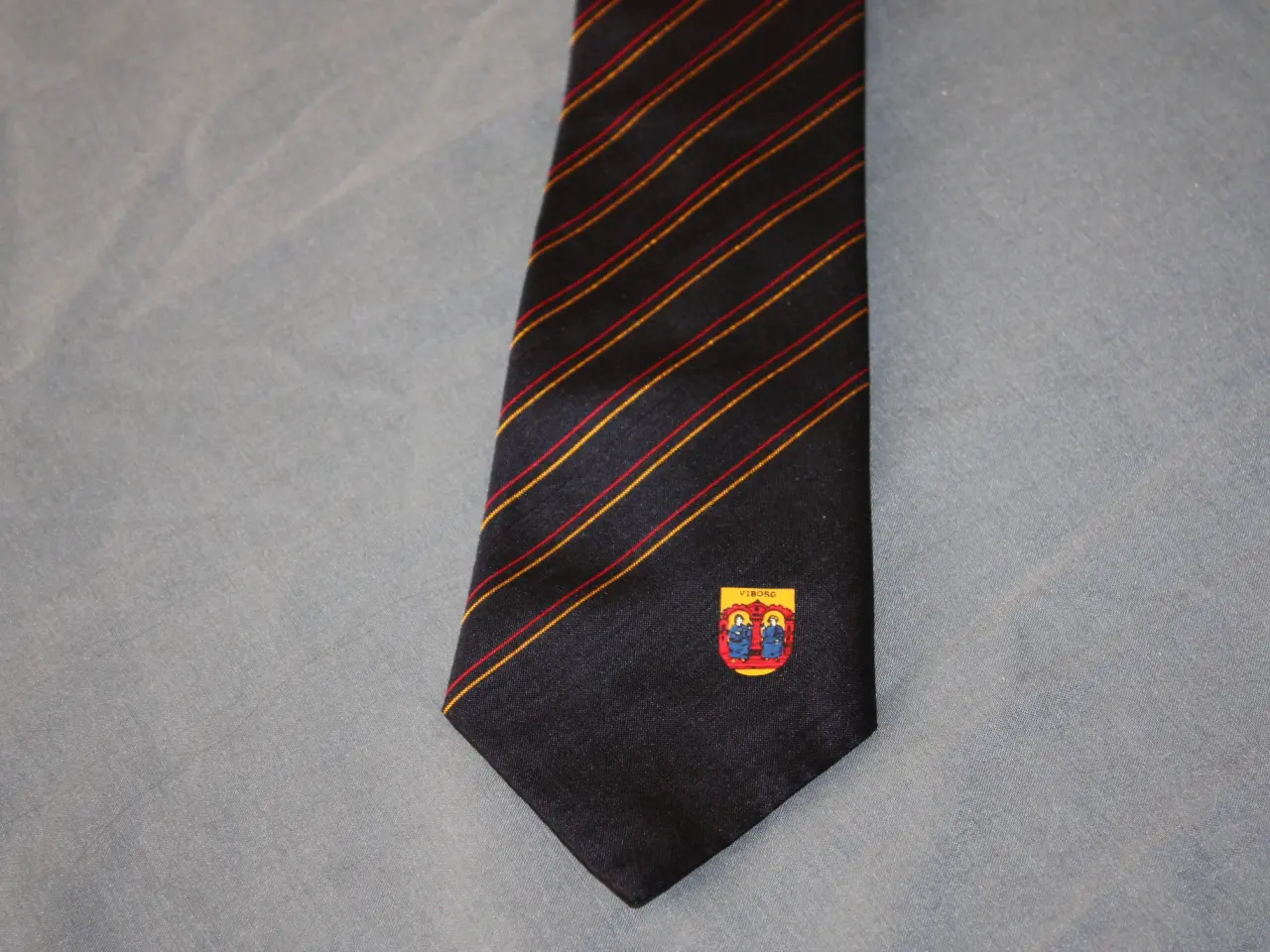 Billede 1 - Marchi Silke slips med Viborg logo Thai silk 100%