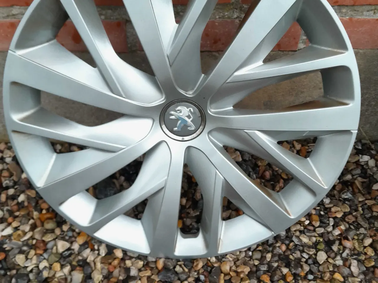 Billede 2 - Div Hjulkapsler Peugeot