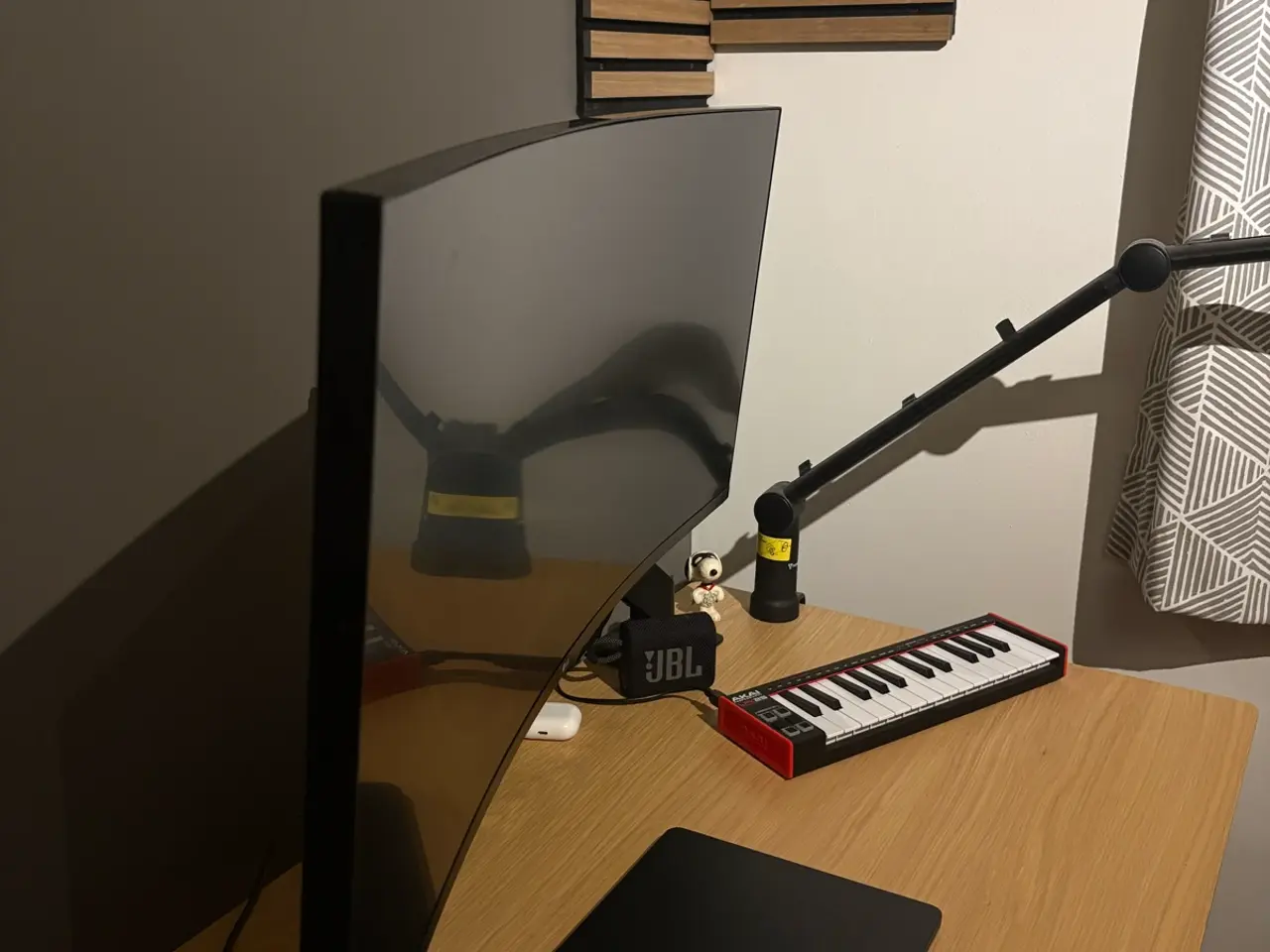 Billede 2 - LG buet ultrawide skærm 35" sort