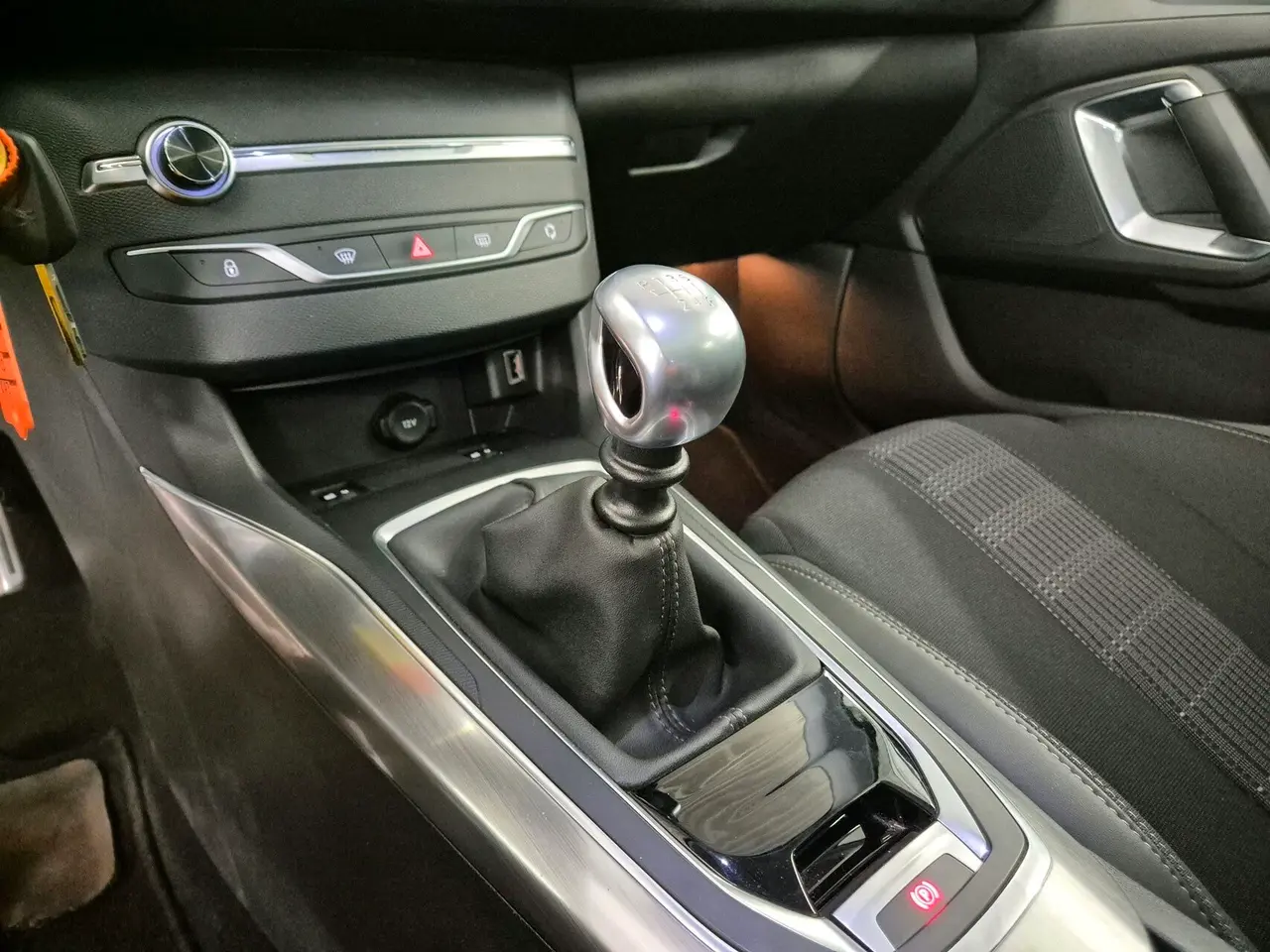 Billede 11 - Peugeot 308 1,6 BlueHDi Edition Plus 120HK 5d