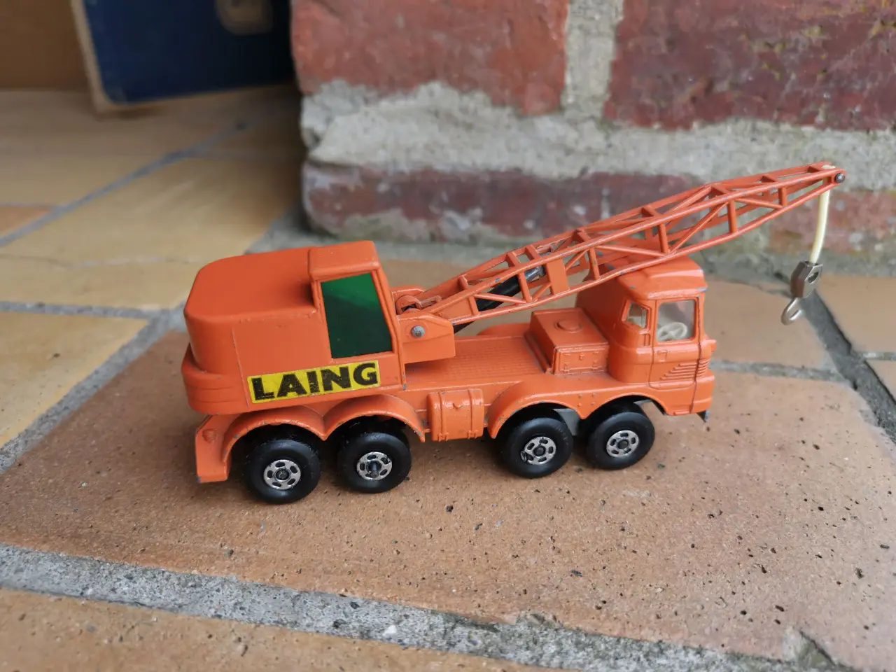 Billede 2 - Matchbox Mobile Crane K-12 Kranbil