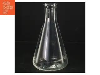 Gennemsigtig glasvase (str. H. 18 cm)