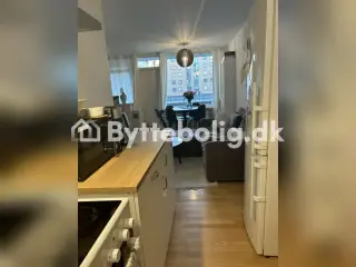 Søger større bolig i København til bytte