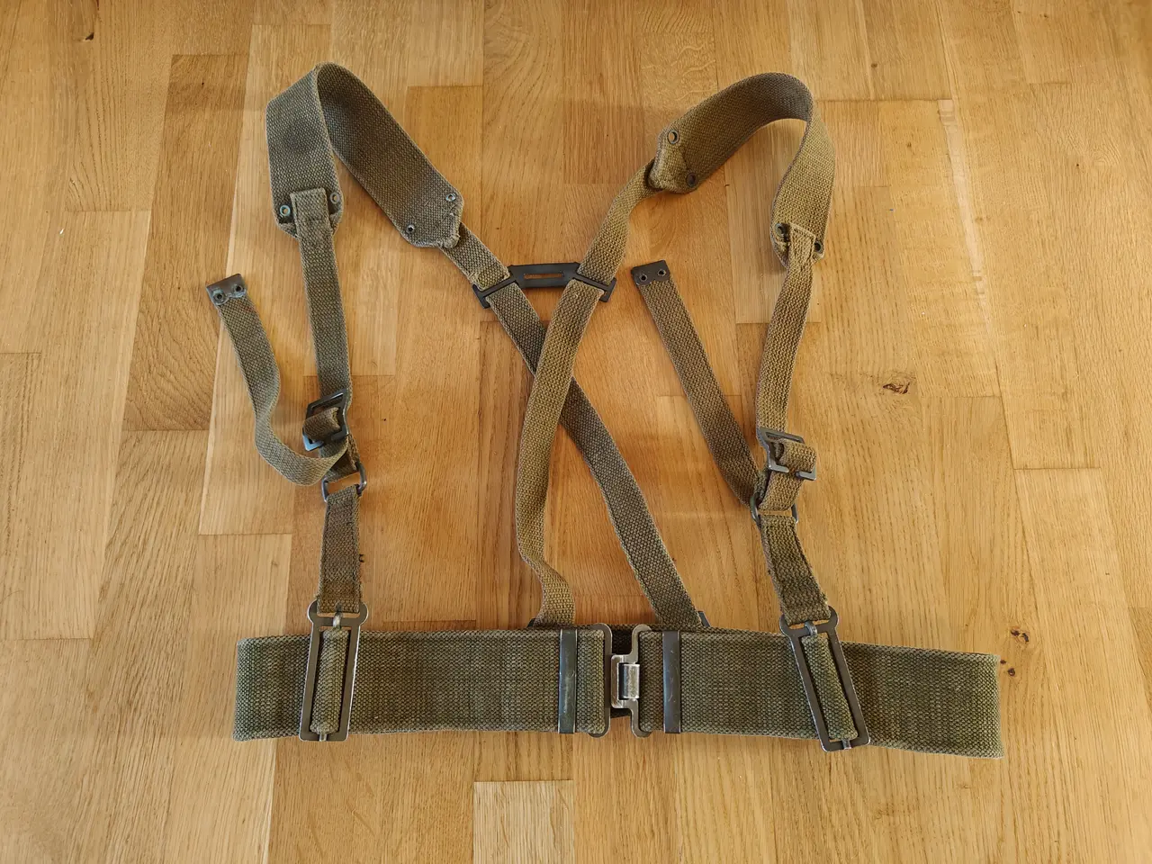 Billede 1 - Dansk M45-50 Webbing og bælte