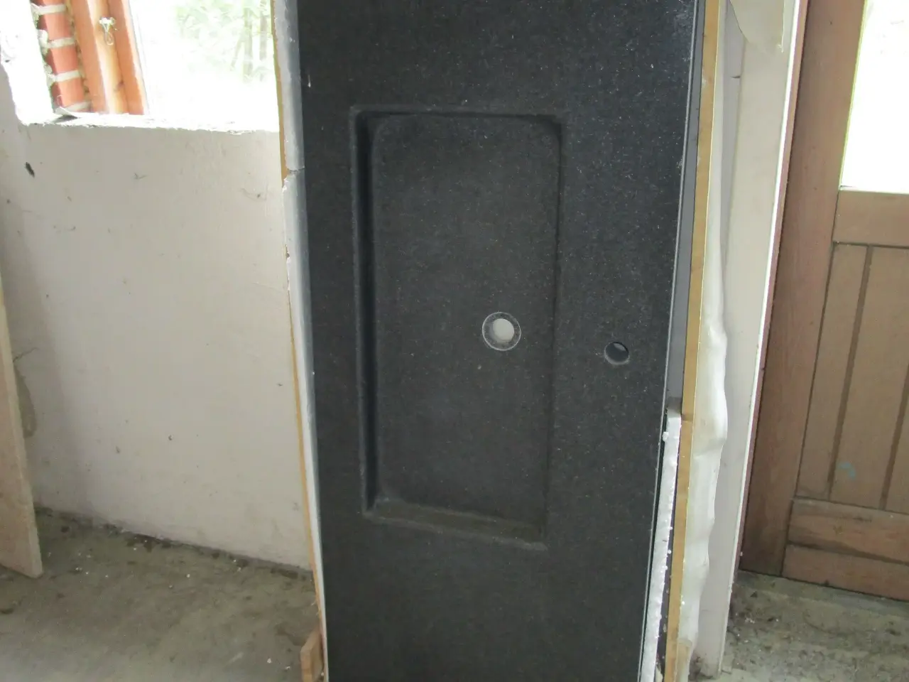 Billede 1 - GRANIT BORDPLADE