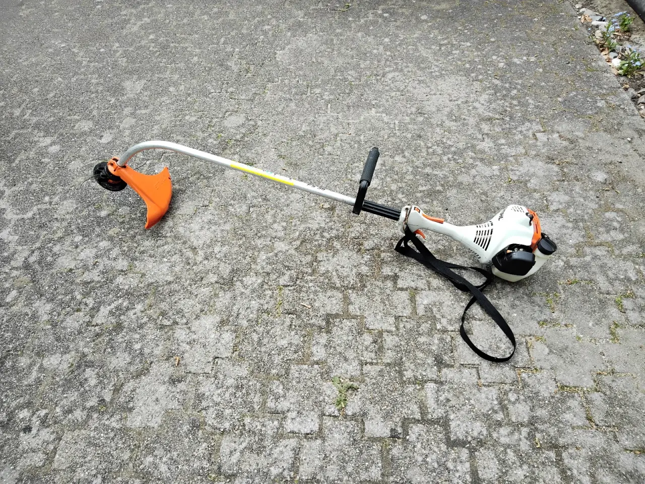 Billede 2 - Buskrydder Stihl