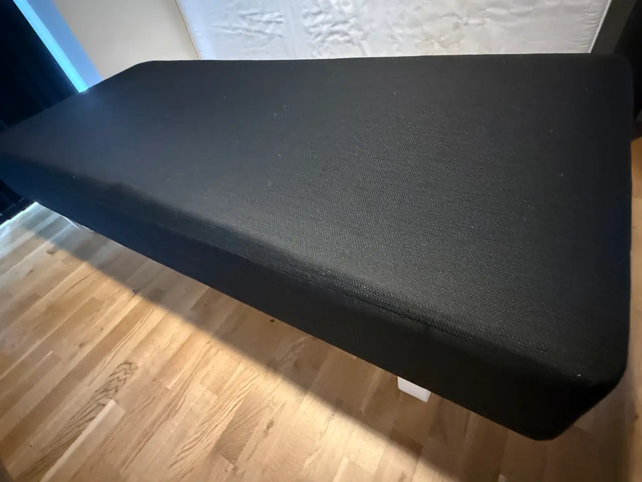 Billede 5 - Boxmadras med ben 