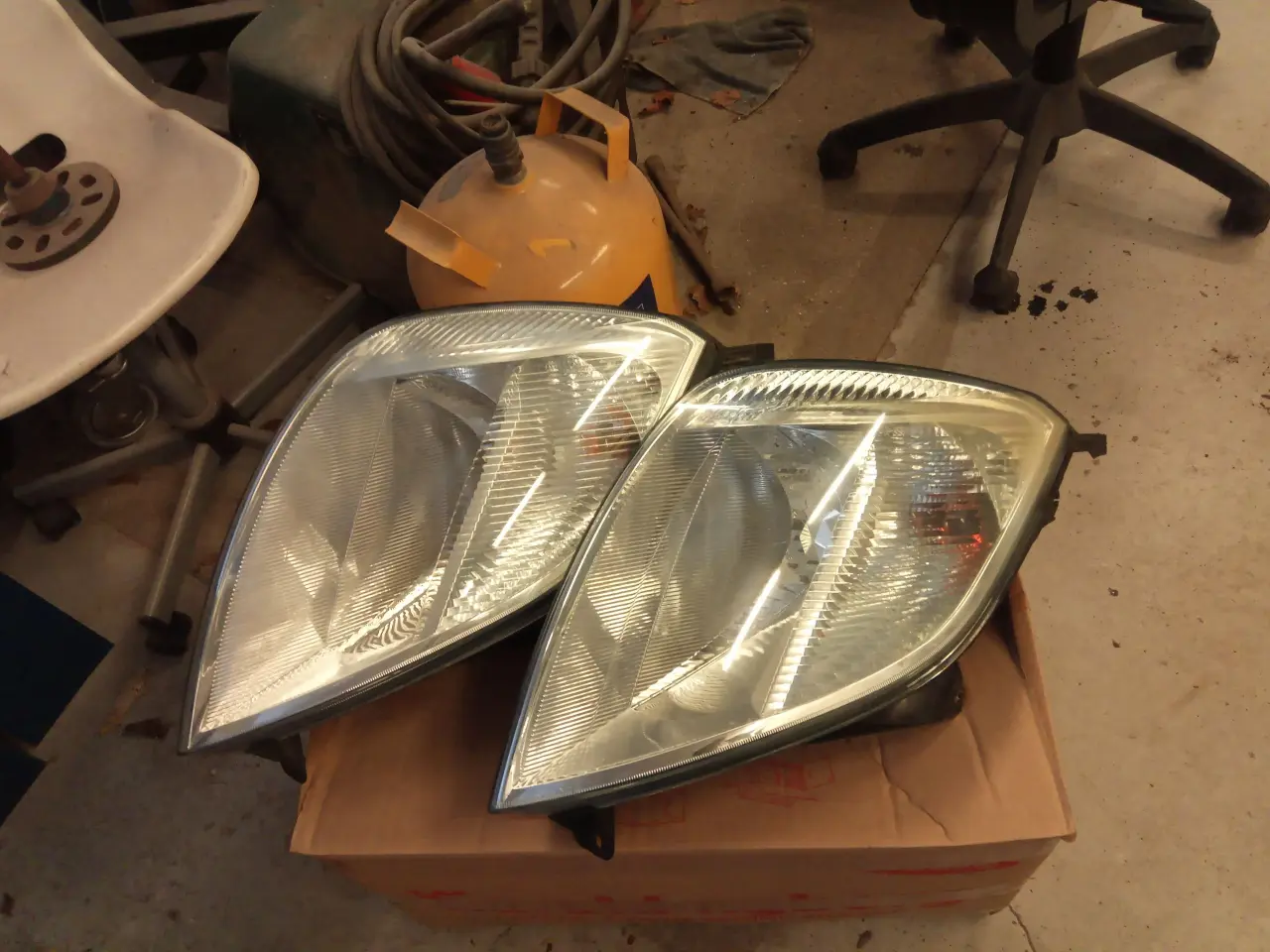 Billede 3 - Ford Fiesta Forlygter