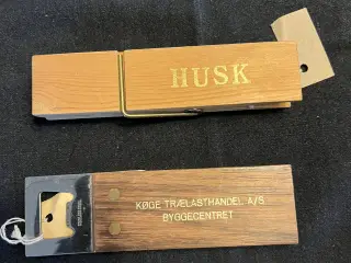 Huskeklemme og samfundshjælper