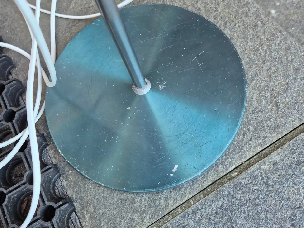 Billede 11 - Retro gulvlampe i sjælden gyldengrøn farve