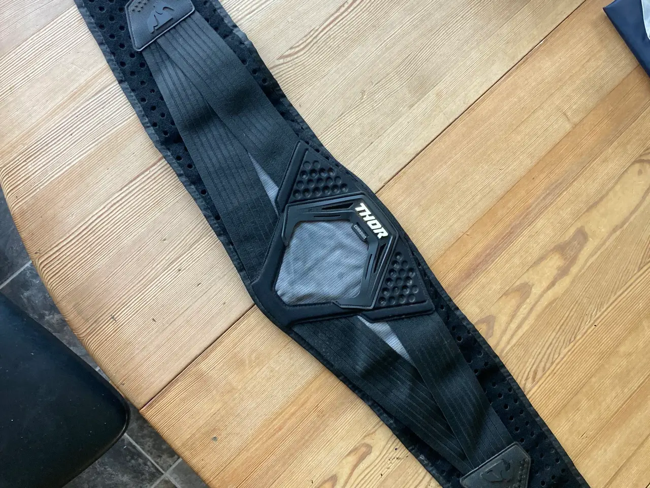 Billede 1 - Thor nyrenældte på 113 cm