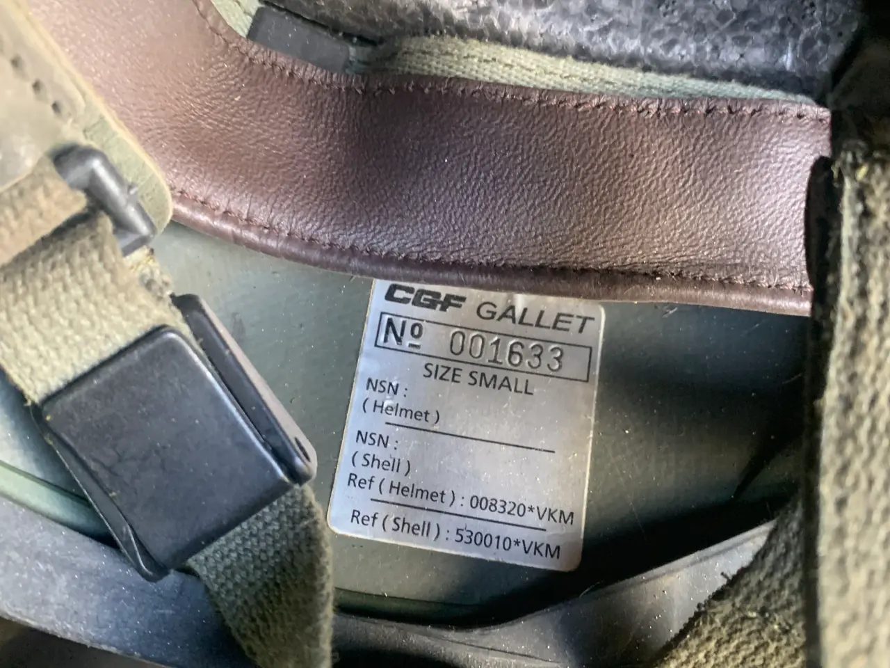 Billede 3 - To hjælme og en patron kasse