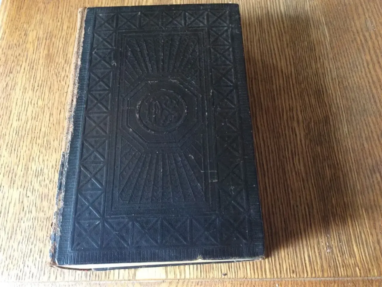 Billede 1 - Læderindbunden bibel
