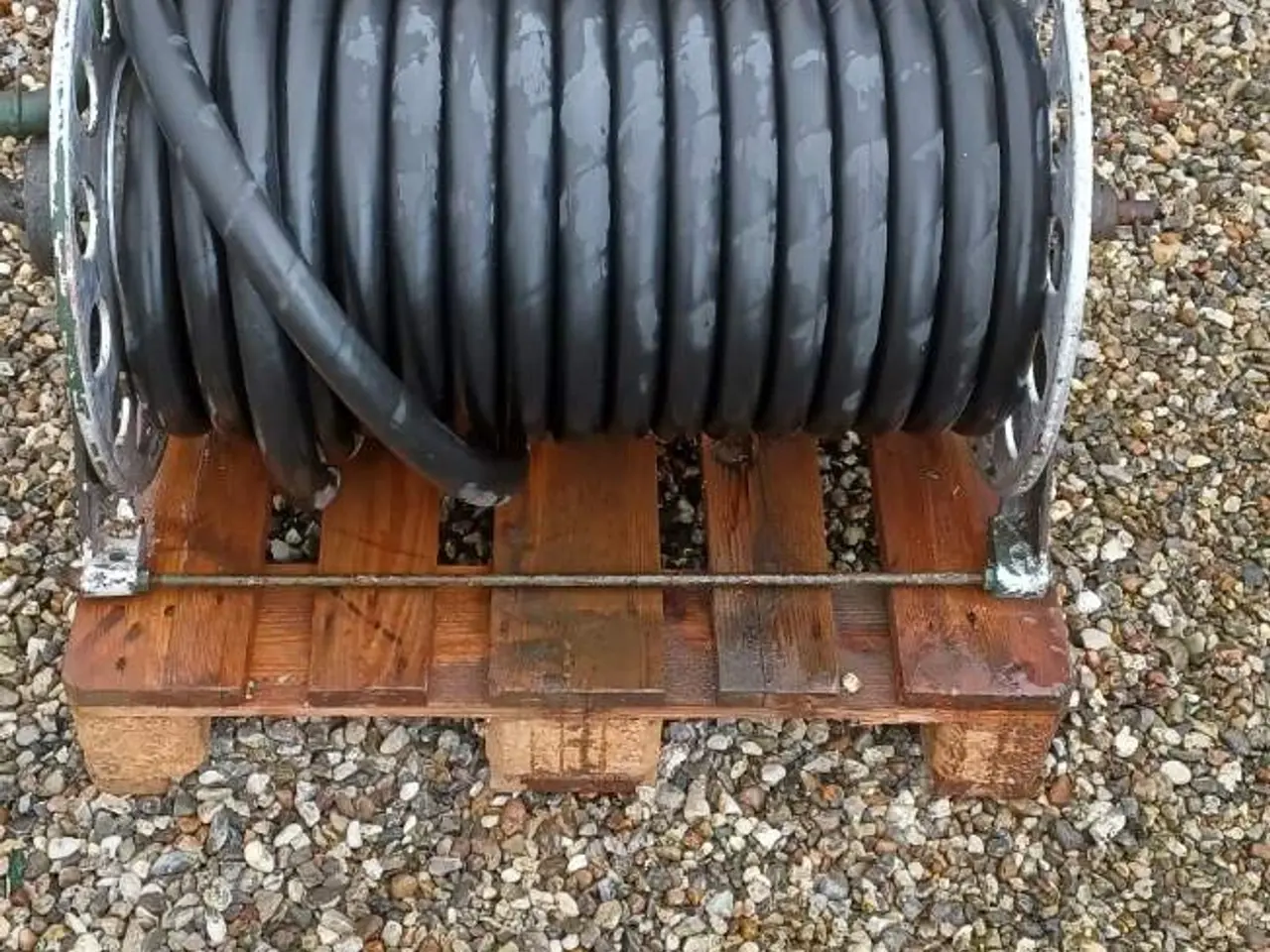 Billede 3 - Stor slangerulle med slange 10 bar