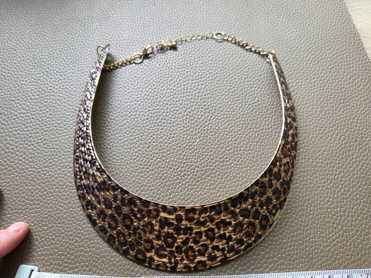 Billede 9 - Halssmykke med leopard print 
