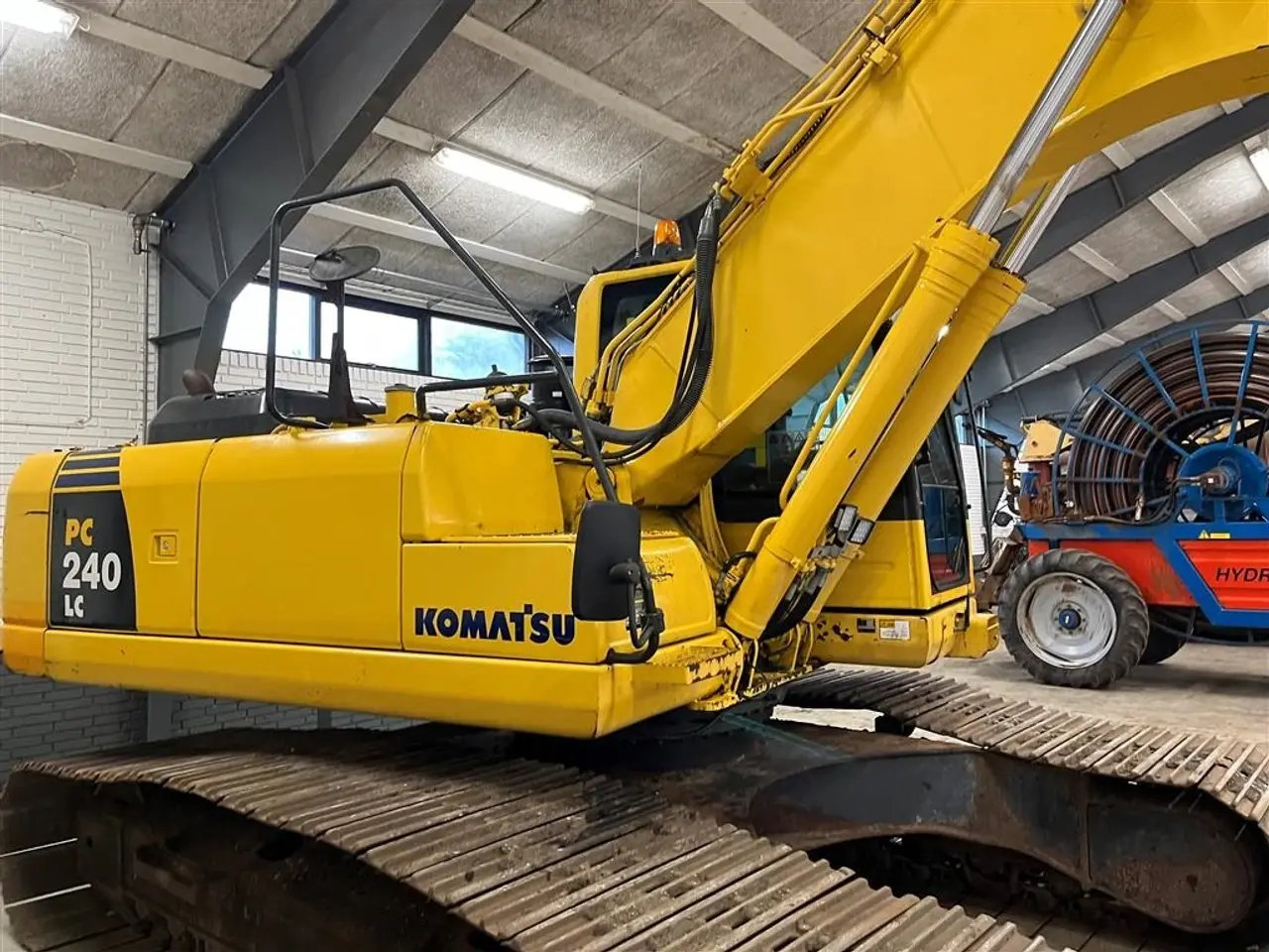 Billede 2 - Komatsu PC240 LC-8 1000 timer. siden ny undervogn