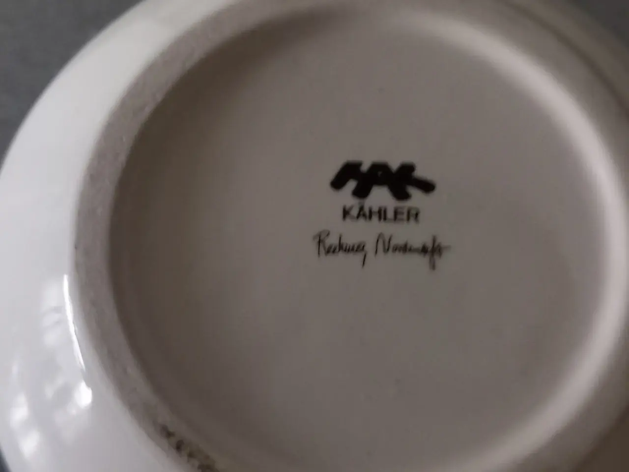 Billede 3 - Stor Kæhler vase og fad. Som ny.