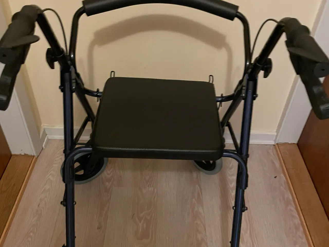 Billede 3 - Rollator