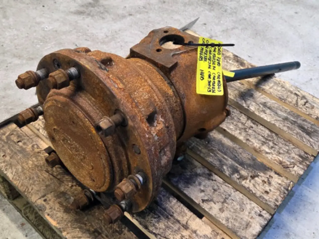 Billede 15 - Ford 7810 Hjulnav CAR1203271