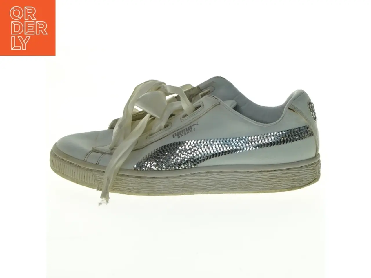 Billede 1 - Hvide sneakers med palietdetaljer fra Puma (str. 36)