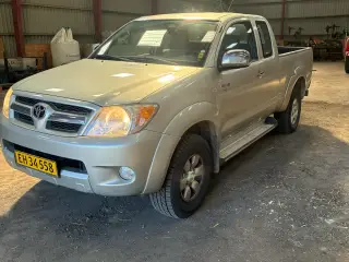 Hilux 2,5 kører godt
