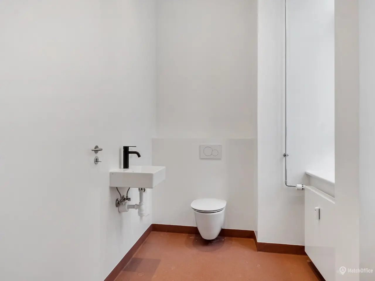 Billede 7 - Nyistandsat kontor med højt til loftet, midt på Vesterbro
