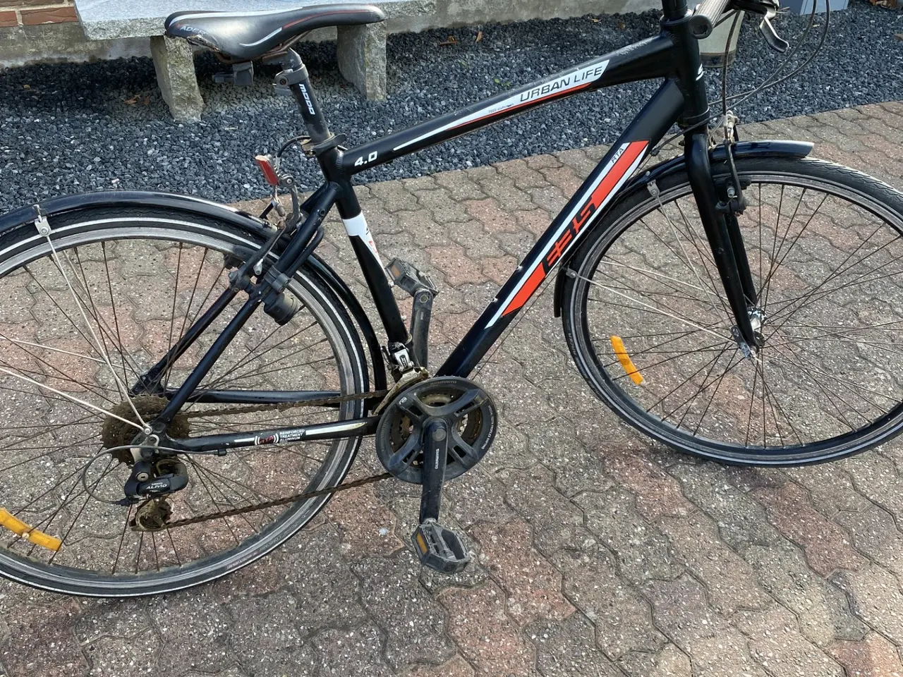 Billede 1 - cykel med udvendig gear