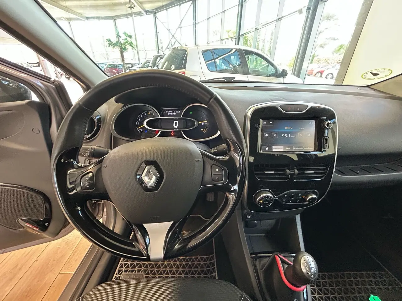 Billede 11 - Renault Clio Sport Tourer 0,9 Energy TCe Expression 90HK Stc
